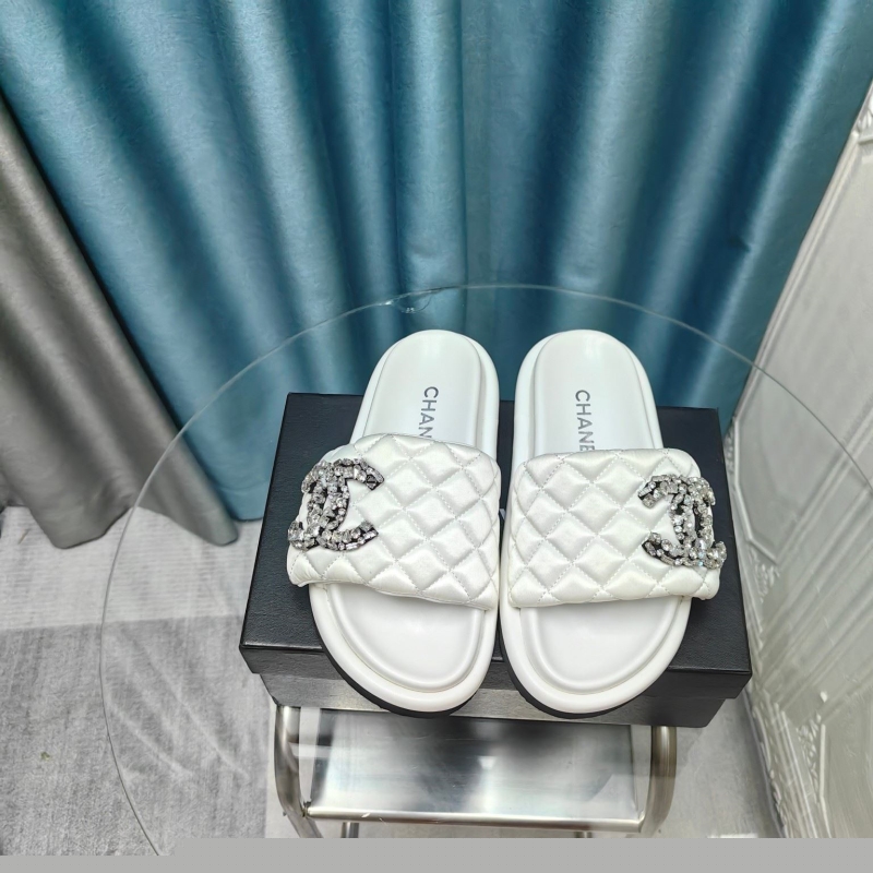 Ch*el slippers